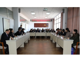 標(biāo)題：呼和浩特分院有限公司開展領(lǐng)導(dǎo)班子任期期滿考核工作
瀏覽次數(shù)：3895
發(fā)表時(shí)間：2018-02-05