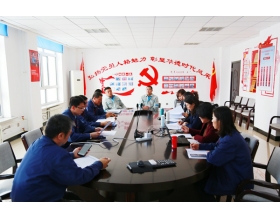 標(biāo)題：呼和浩特分院黨委副書記、紀(jì)委書記、工會主席劉萍調(diào)研華德牧草公司
瀏覽次數(shù)：1076
發(fā)表時間：2023-11-17