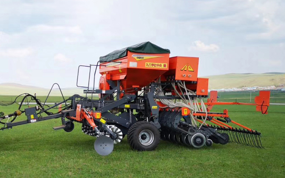 標(biāo)題：9BM-3.0型免耕補(bǔ)播改良機(jī)
瀏覽次數(shù)：28979
發(fā)表時(shí)間：2016-06-14